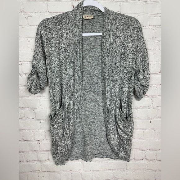 Free Kisses Women's Cardigan Gray Open Knit ruched sleeves sz‎ S Rayon GUC - Picture 1 of 5